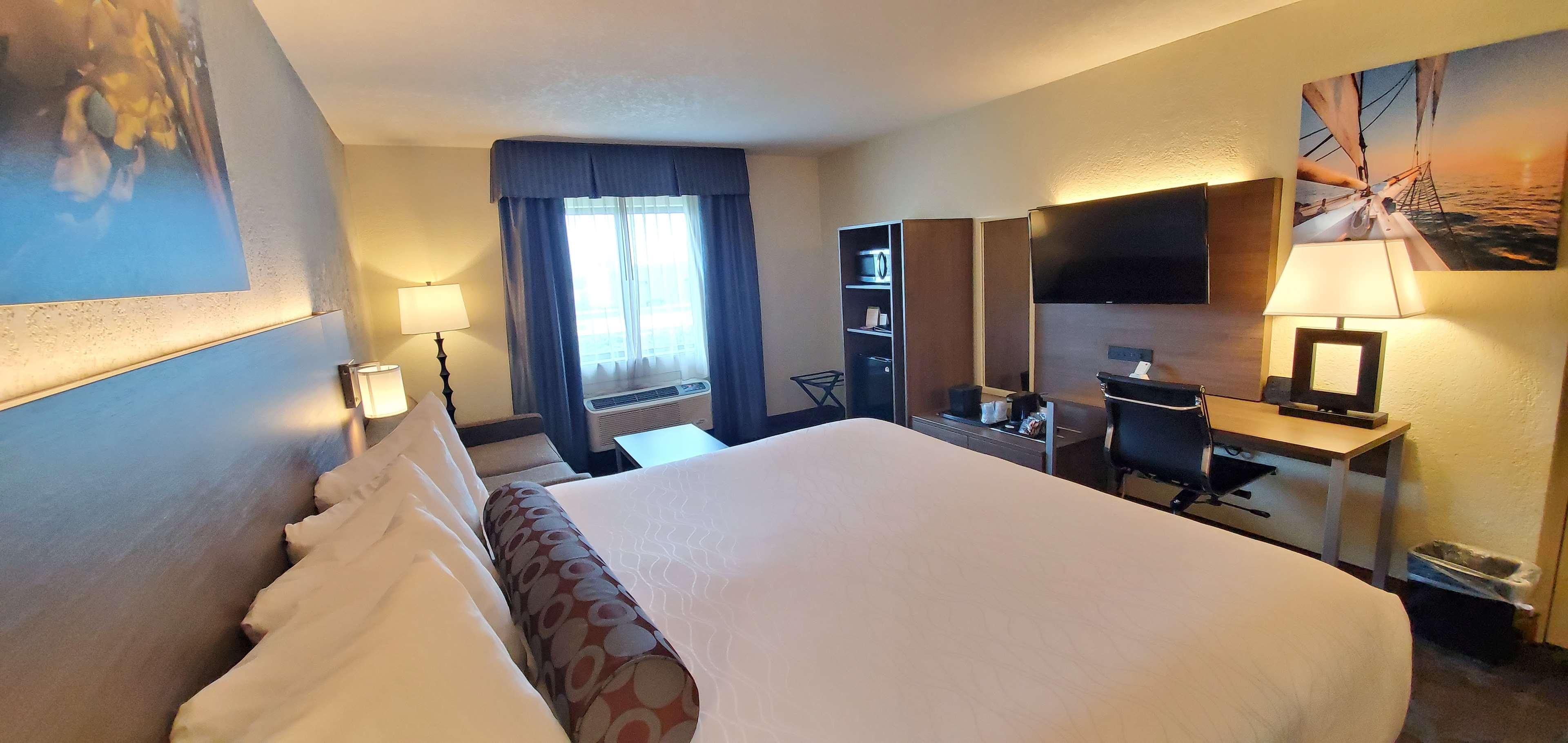 Best Western Plus Hollywood/Aventura Exterior photo